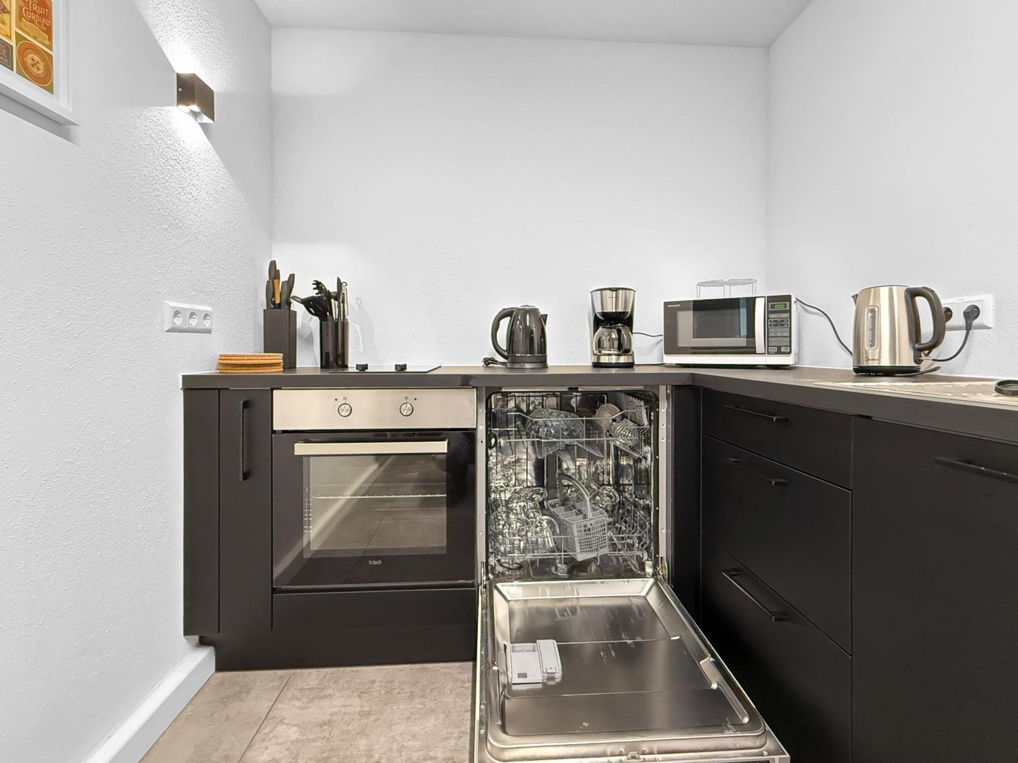 Group Friendly Comfort Central Stuttgart Apartment ภายนอก รูปภาพ