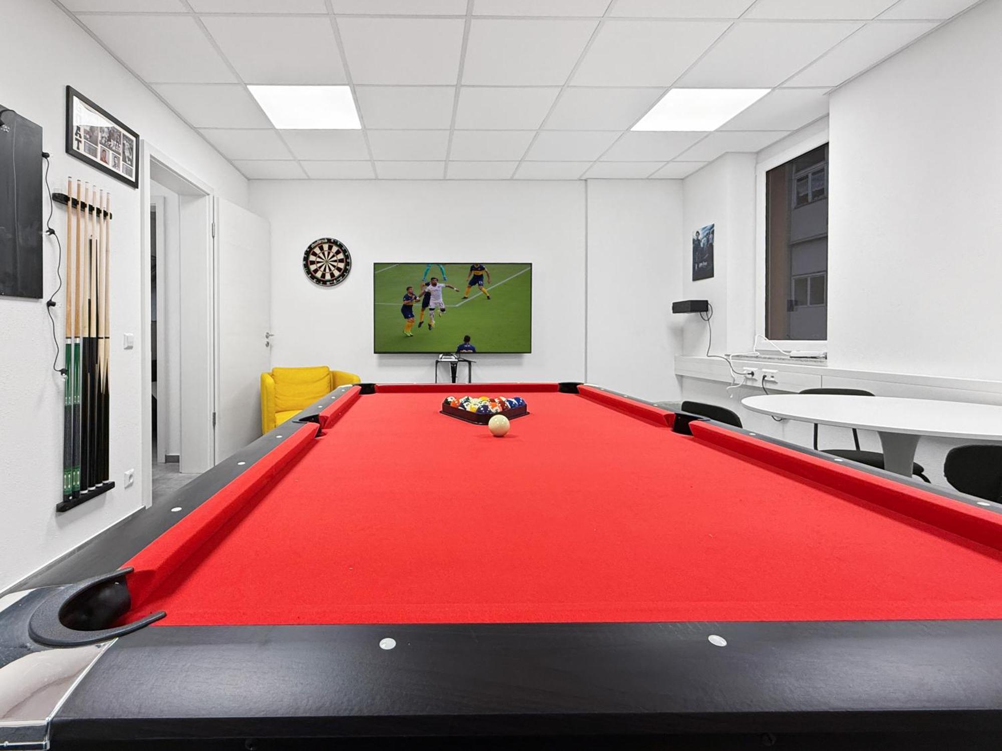 Group Friendly Comfort Central Stuttgart Apartment ภายนอก รูปภาพ
