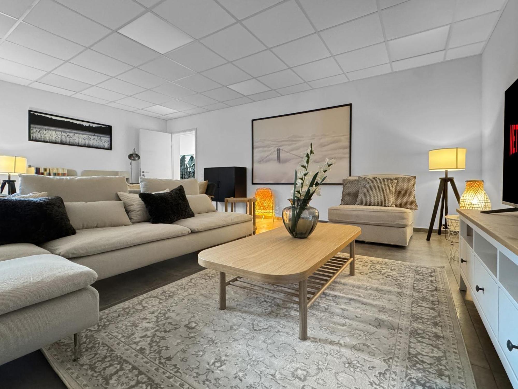Group Friendly Comfort Central Stuttgart Apartment ภายนอก รูปภาพ